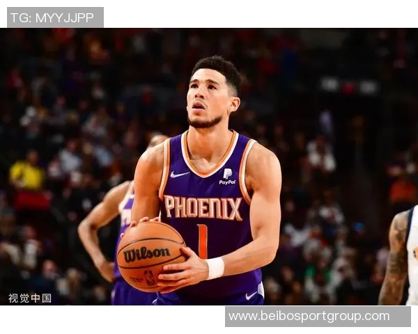 基德盛赞布克表现出色称其为当今篮球界顶尖球员之一 基德盛赞布克表现出色称其为当今篮球界顶尖球员之一