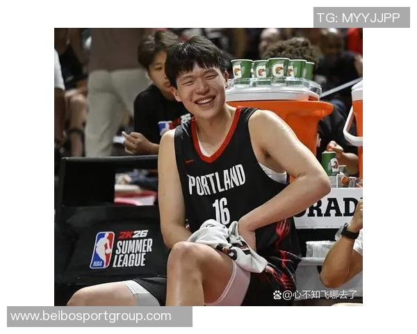 开拓者球迷热议杨瀚森下放决定期待他归来后成小约基奇 开拓者球迷热议杨瀚森下放决定期待他归来后成小约基奇